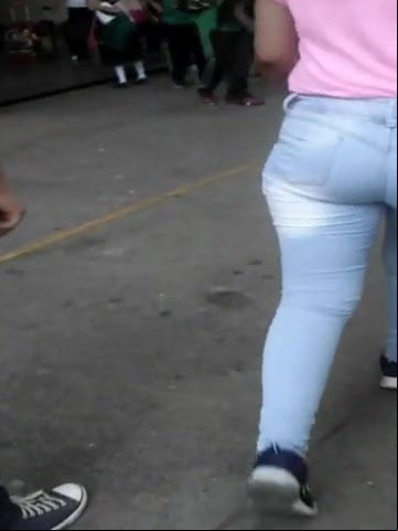 Teen sucks cock while being fucked